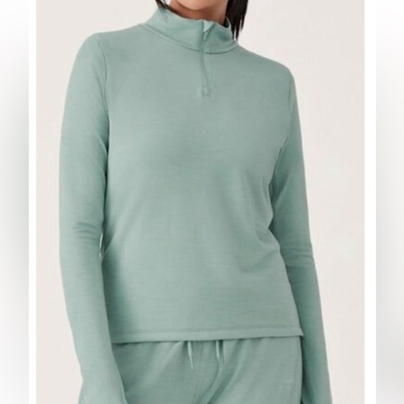Allbirds Natural Run Mid Layer in Green Hush - Small - Picture 1 of 7